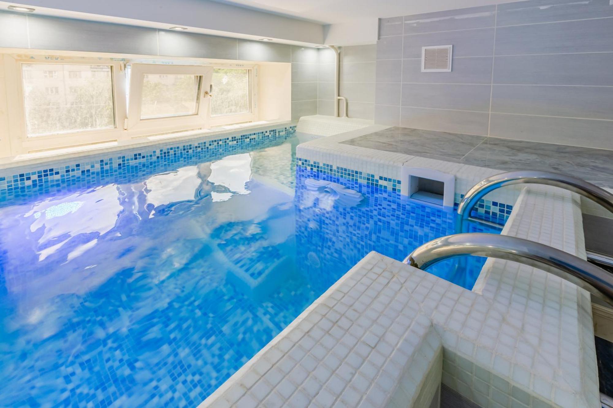 Luxury Apartment With Pool And Hammam Kiev Esterno foto